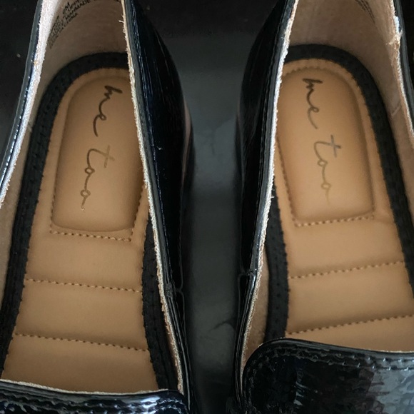 Me Too Chain Link Patent Loafer in black patent PU - Picture 5 of 8